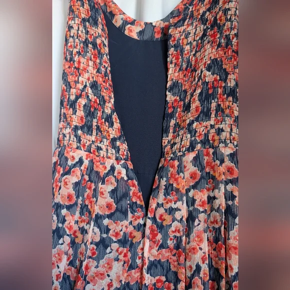 Joie Silk Floral Sleeveless Dress Navy & Pink 100% Silk Flutter Sleeve Pleated S - Picture 11 of 14